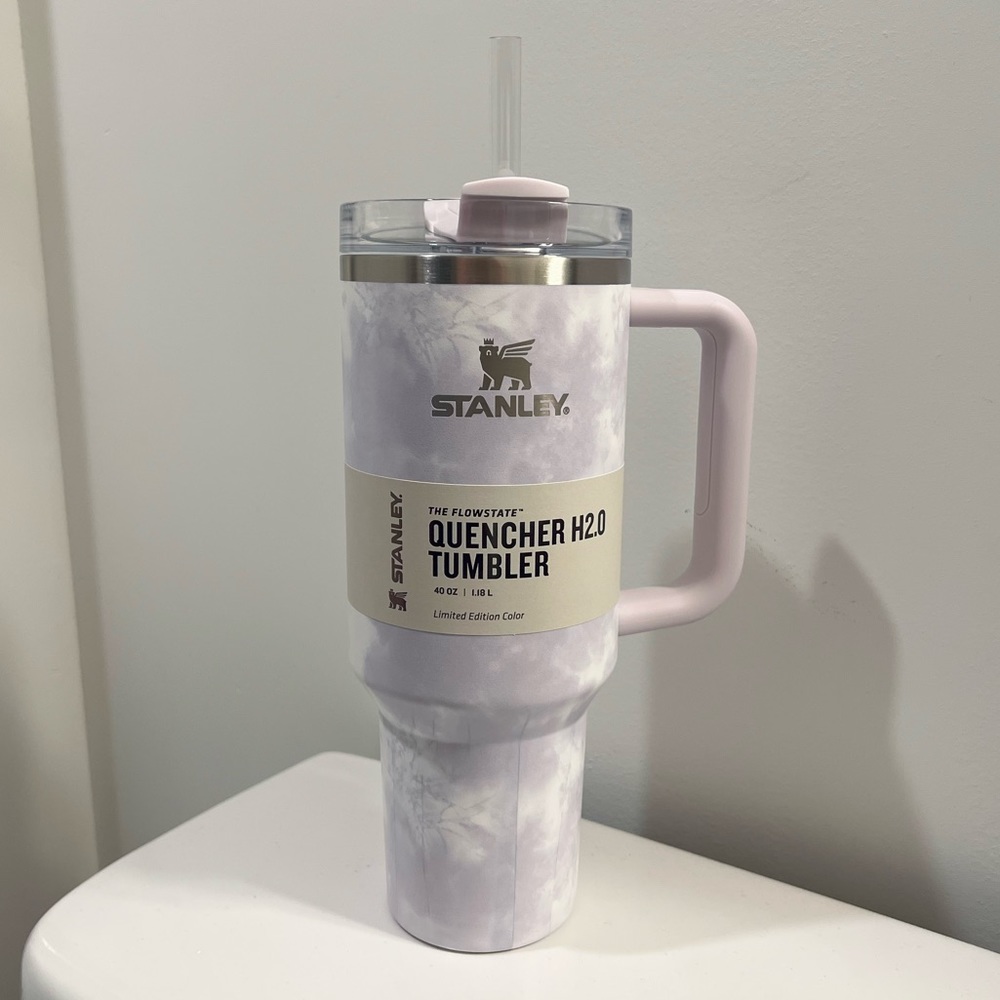SOLD 💜 Wisteria Tie Dye Stanley 40oz Adventure Quencher H2.0 Travel Tumbler Cup